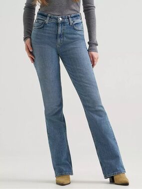 Lee Women's Boot Cut Jeans in Set Free